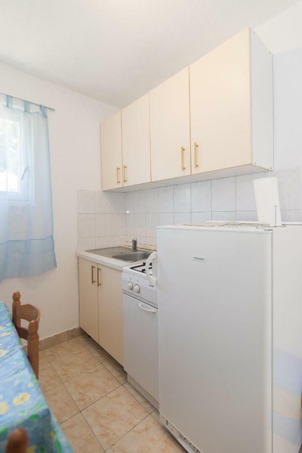 Apartments Robinzon Petar Gdinj Esterno foto