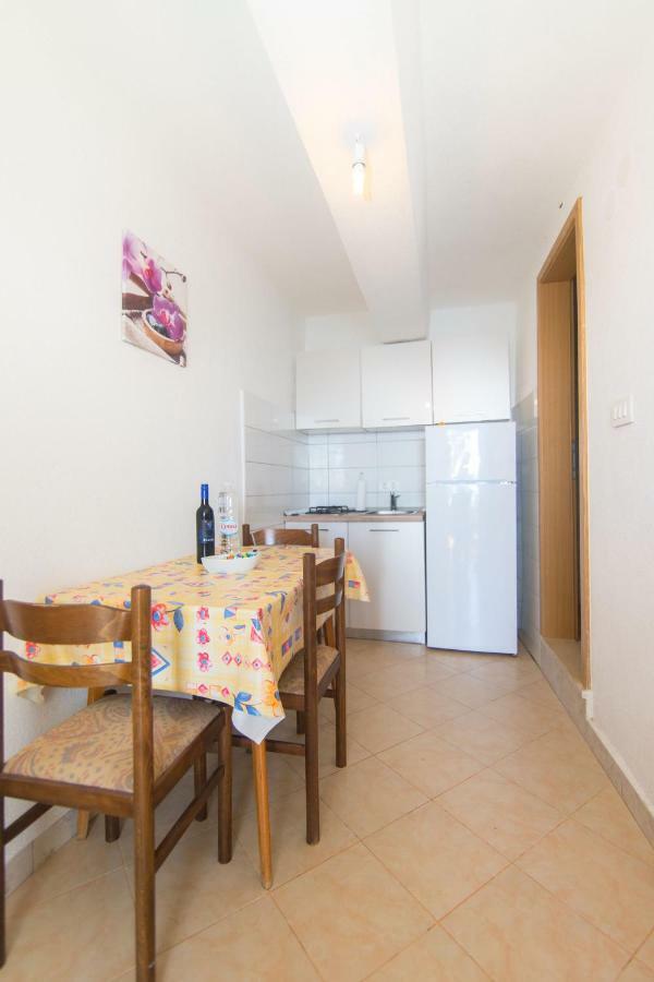 Apartments Robinzon Petar Gdinj Esterno foto